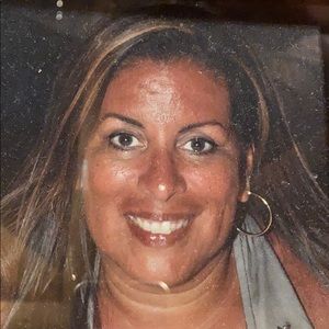 Meet your Posher, Liza